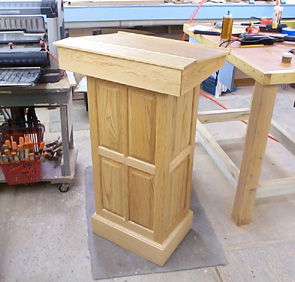 build wood podium
