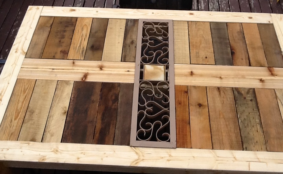 Pallet Patio Furniture Plans - How To build DIY Woodworking Blueprints 
