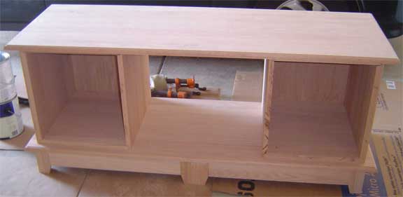 Wood Tv Stand Plans - Step By Step DIY Woodworking Blueprints PDF 