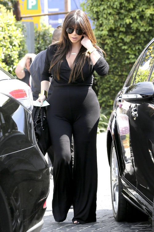 Kim-Kardashian-040613-10.jpg
